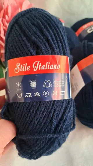 6 Gomitoli Mondial Crilly Blu 100% Acrilico