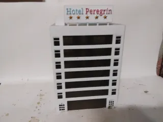 Maqueta Hotel H0 Peregrín