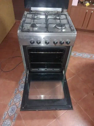 Cocina Gas Horno Eléctrico
