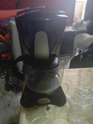 Cafetera Sogo Negra a estrenar