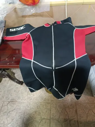 Traje de neopreno SEAC