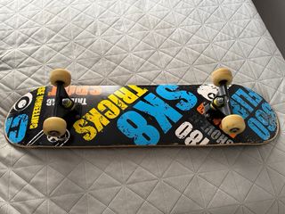 Tabla de skate con diseño