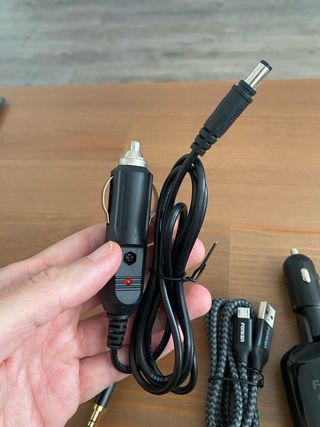 Cargador Coche y Cable Auxiliar Anker