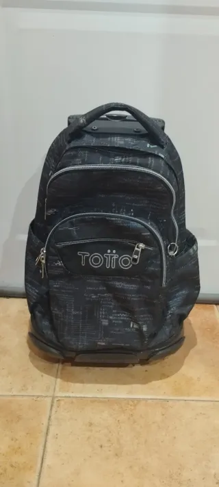 Maleta Carro Totto Negra y Plateada