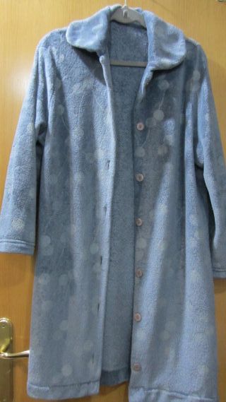 Batas de casa mujer, vestidos