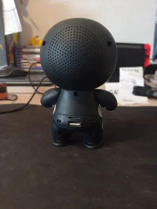 Altavoz Bluetooth Robot Negro