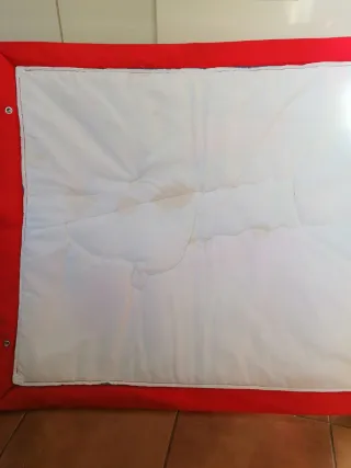 Manta de jocs . Manta de juegos infantil