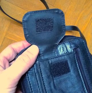 Bolso piel negro hombre