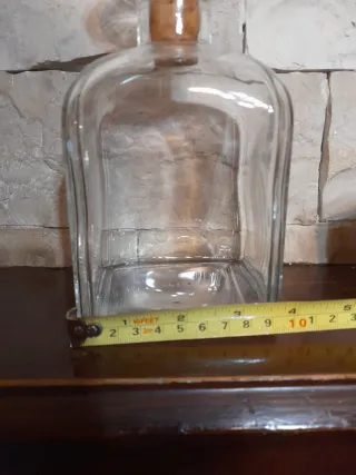 Bottiglia in vetro con tappo in sughero