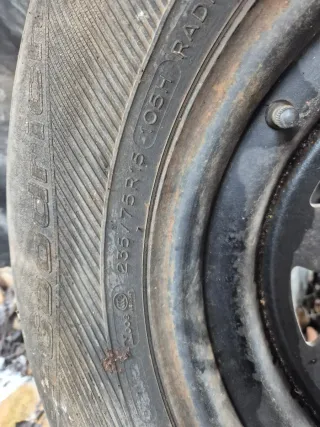 Llantas 235/75R15 105H Nissan Terrano