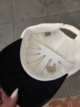 Gorra Vans Blanca y Negra