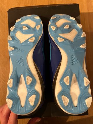 Botas de fútbol niños Messi azules