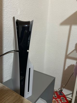 Playstation 5 slim con mando
