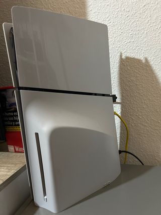 Playstation 5 slim con mando