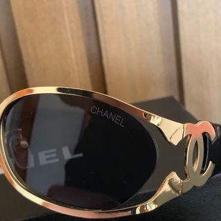 Gafas de Sol Chanel Doradas