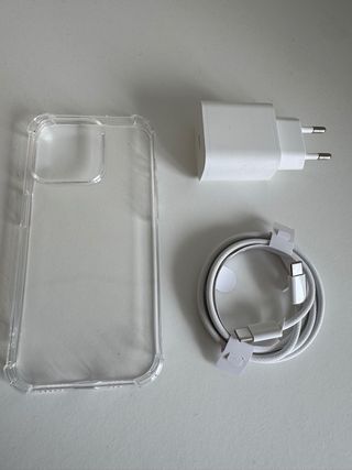 Funda iPhone 15 Pro NUEVA – Protección total