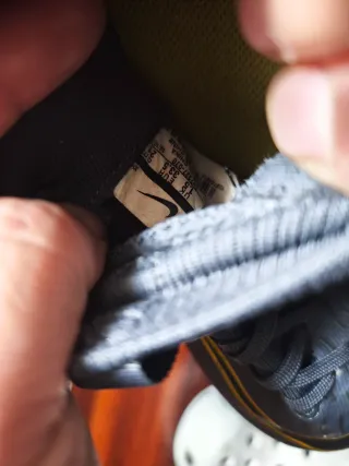 Botas de fútbol Nike