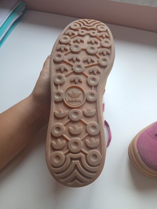 Zapatillas Adidas Gazelle Rosa de mujer
