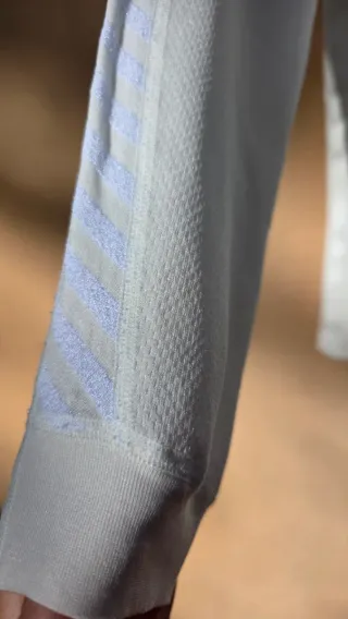 Camiseta deportiva Helly Hansen blanca