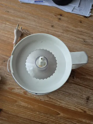 Exprimidor Eléctrico Braun Multiquick 3