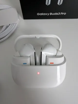 Samsung Galaxy Buds 3 Pro Blancos