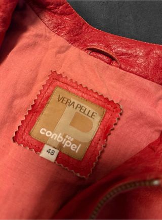 Giacca in vera pelle rossa vintage