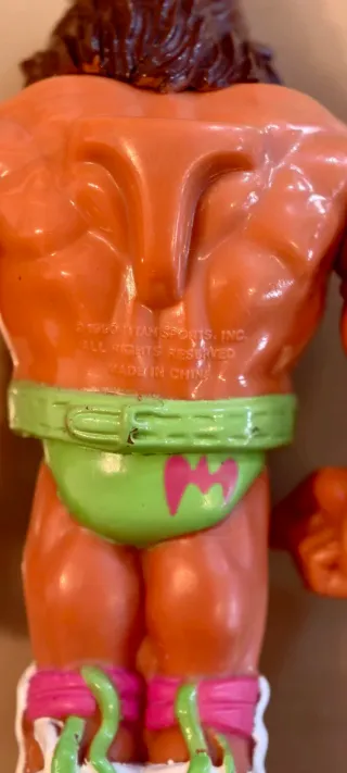 WRESTLING ACTION FIGURE WWF ”ULTIMATE WARRIOR”