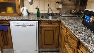 Cocina completa madera y granito