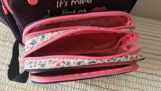 Mochila escolar y estuche a juego