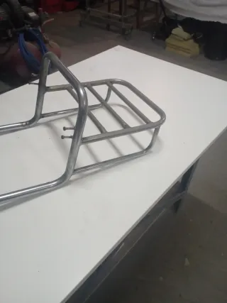 Portapacchi moto cromato