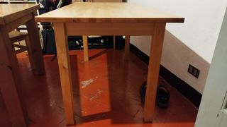 Tavolo Ikea in legno