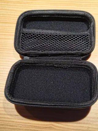 Power bank e USB auto e caricabatteria.