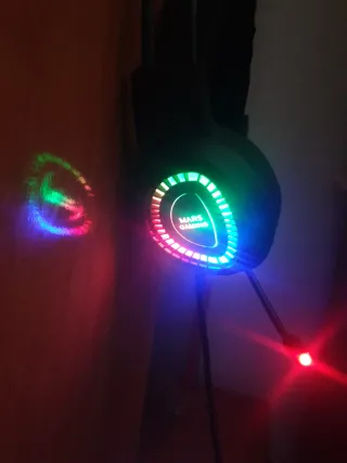 Teclado y Cascos Gaming Mars Gaming RGB