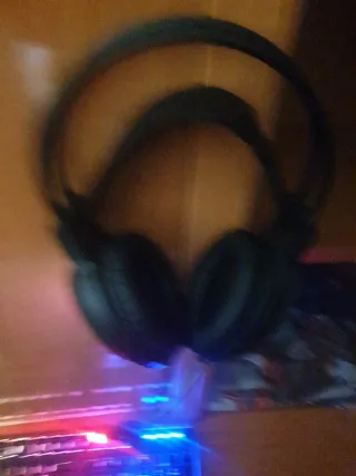 Teclado y Cascos Gaming Mars Gaming RGB