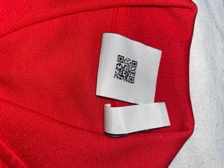 Chaqueta Adidas Roja con Rayas Blancas