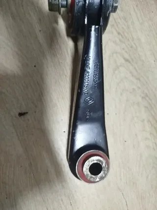 Taco inferior Clio 2