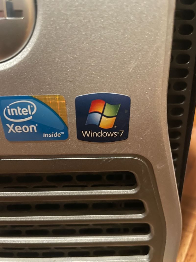 Dell Precision 3500 12GB RAM Nvidia Quadro 2000