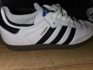 Adidas Samba Blancas y Negras
