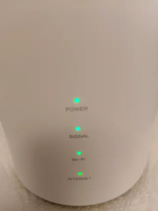 Magenta Internet Flex Box AX3000 + Mesh Beacon