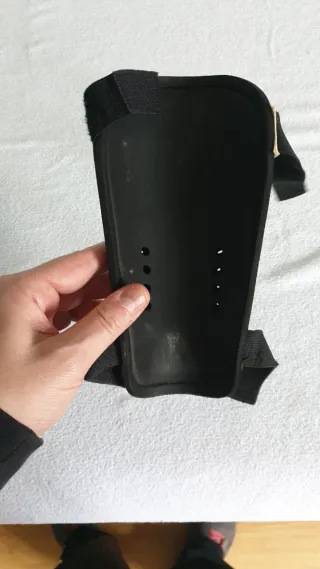 Espinilleras de fútbol Kipsta