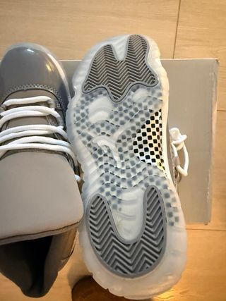 Nike Air Jordan 11 Retro Gris
