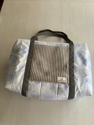 Conjunto bebé: Bolso, Cambiador y Pongotodo