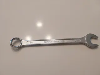 Llave combinada de 24mm