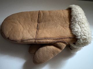 Muffole in montone vintage