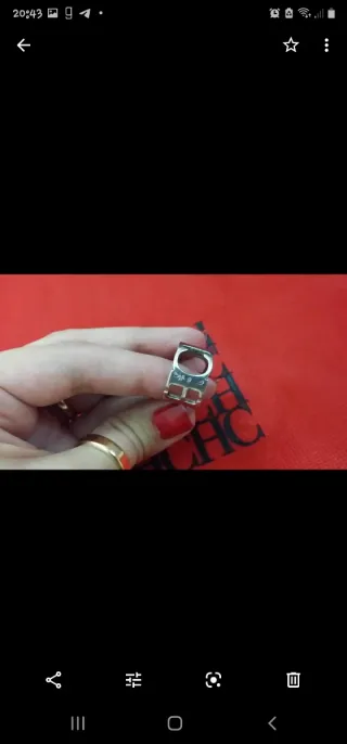 Anillo carolina herrera en plata de ley