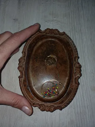 Bandeja decorativa ovalada ocre