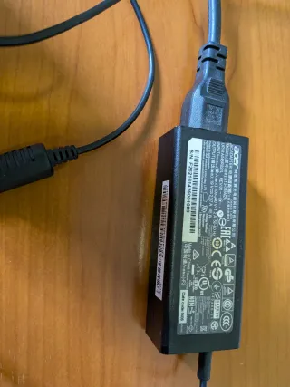 Cargador Portátil Acer 19V 2.37A 45W