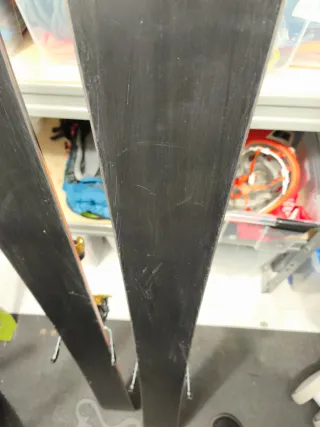 Esquís Freeride Salomon QST 98