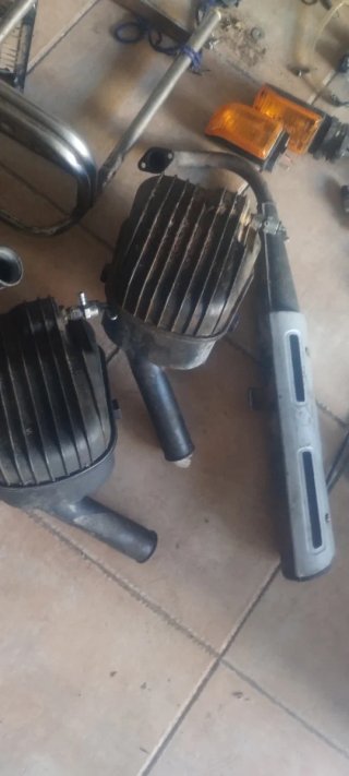 Piezas de plástico de vespino azul