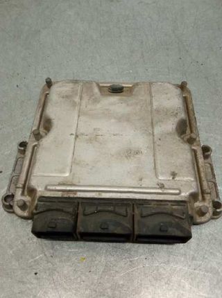 Renault 115312 0281010819 centralita motor megane